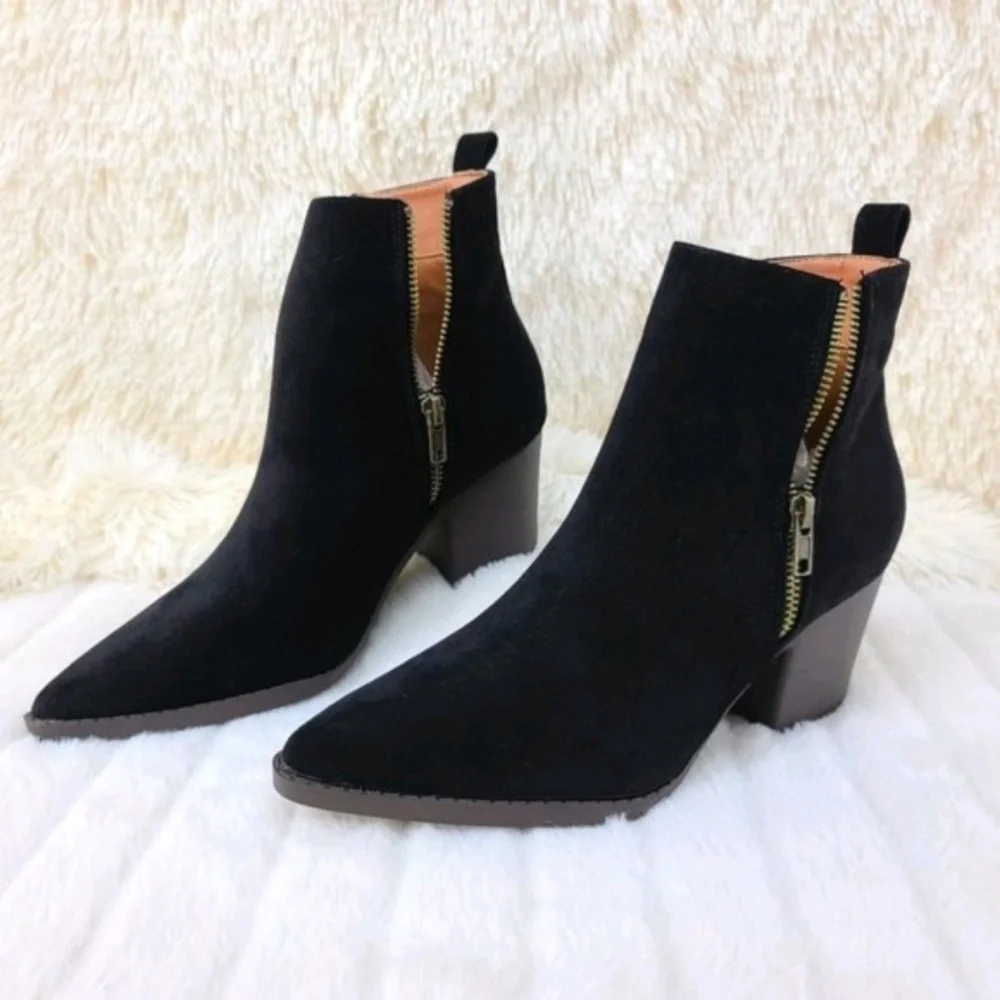 * Mata Black Western Style Slip On Ankle Bootie With 2 1/2
